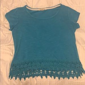 Blue crop tshirt